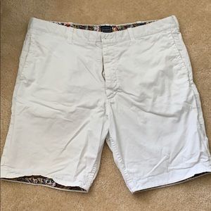 White Men’s Shorts ▪️4 for $50 Bundle▪️